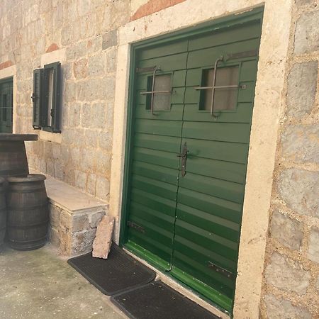 Apartamento Hearth Of Rose Herceg Novi Exterior foto