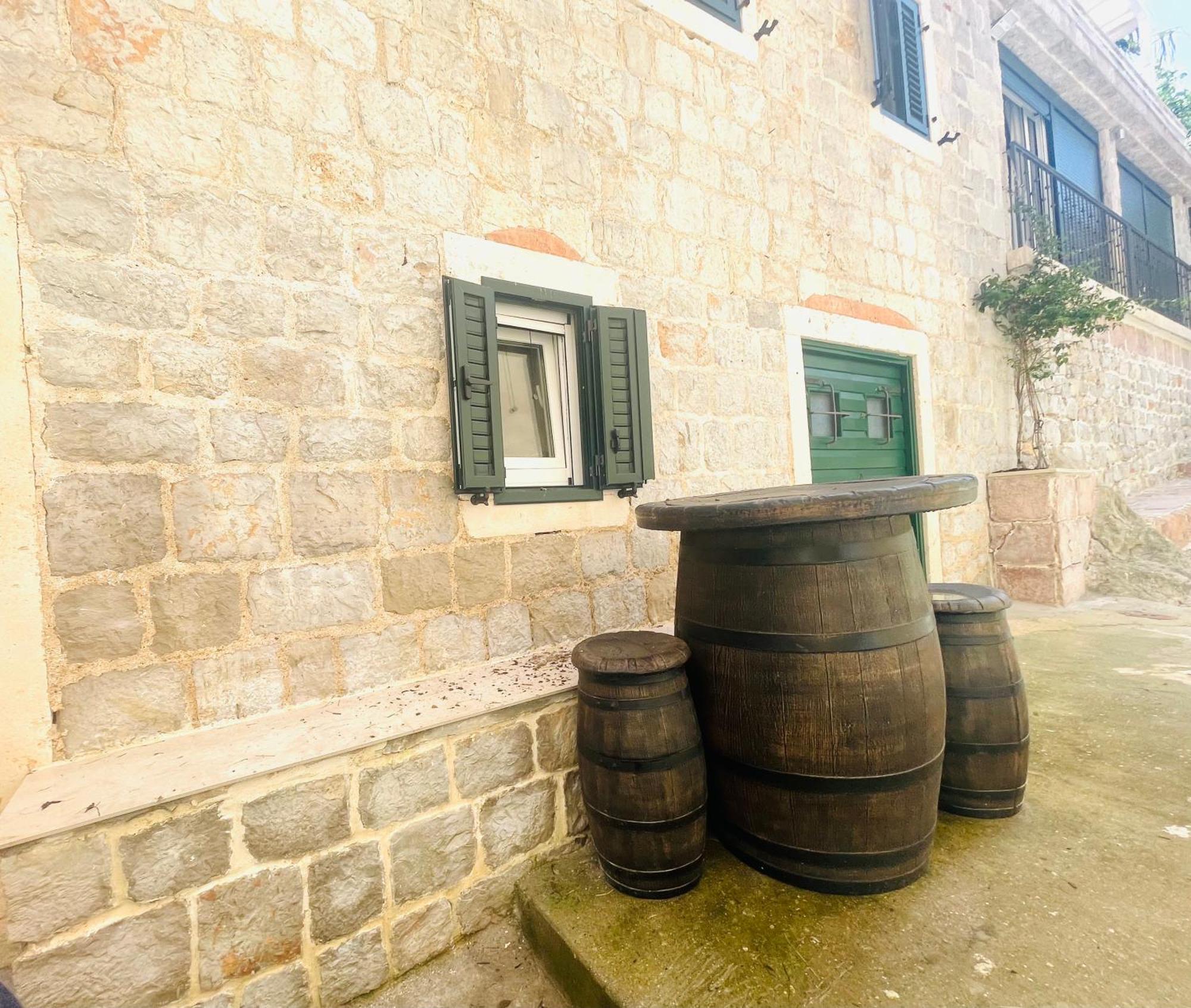 Apartamento Hearth Of Rose Herceg Novi Exterior foto