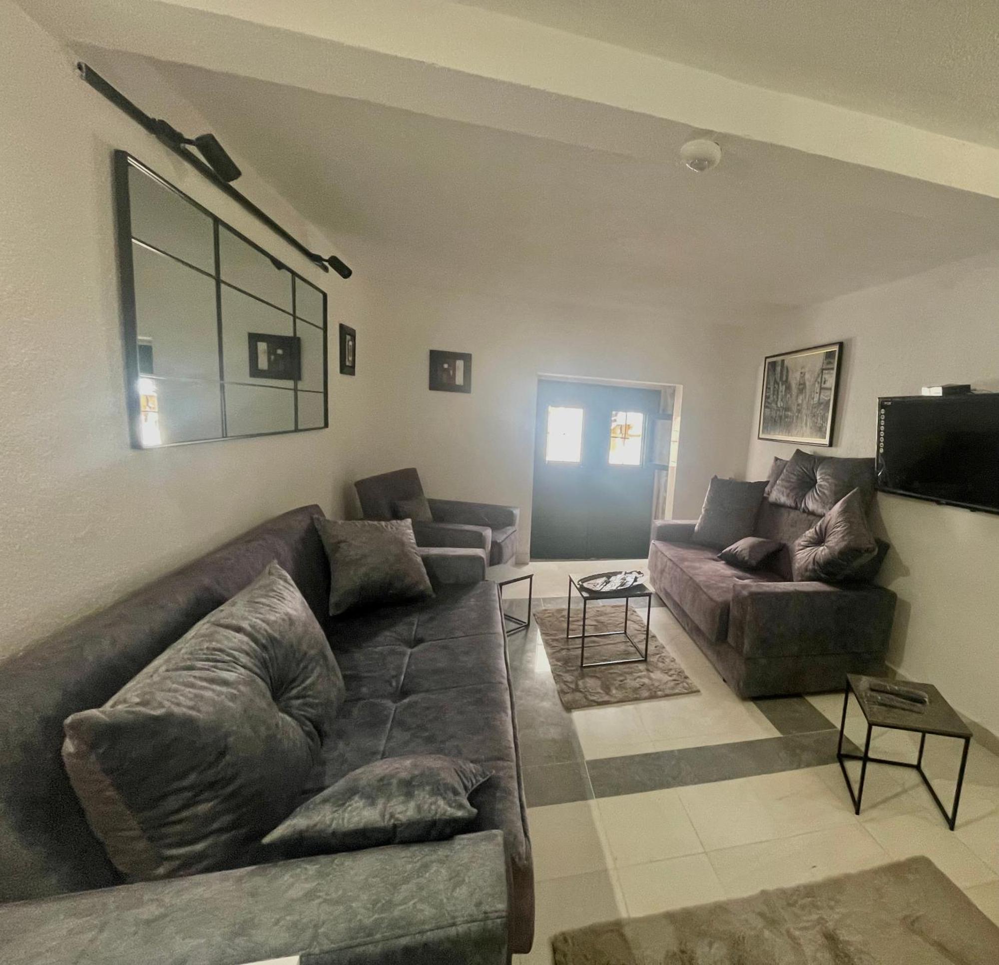 Apartamento Hearth Of Rose Herceg Novi Exterior foto