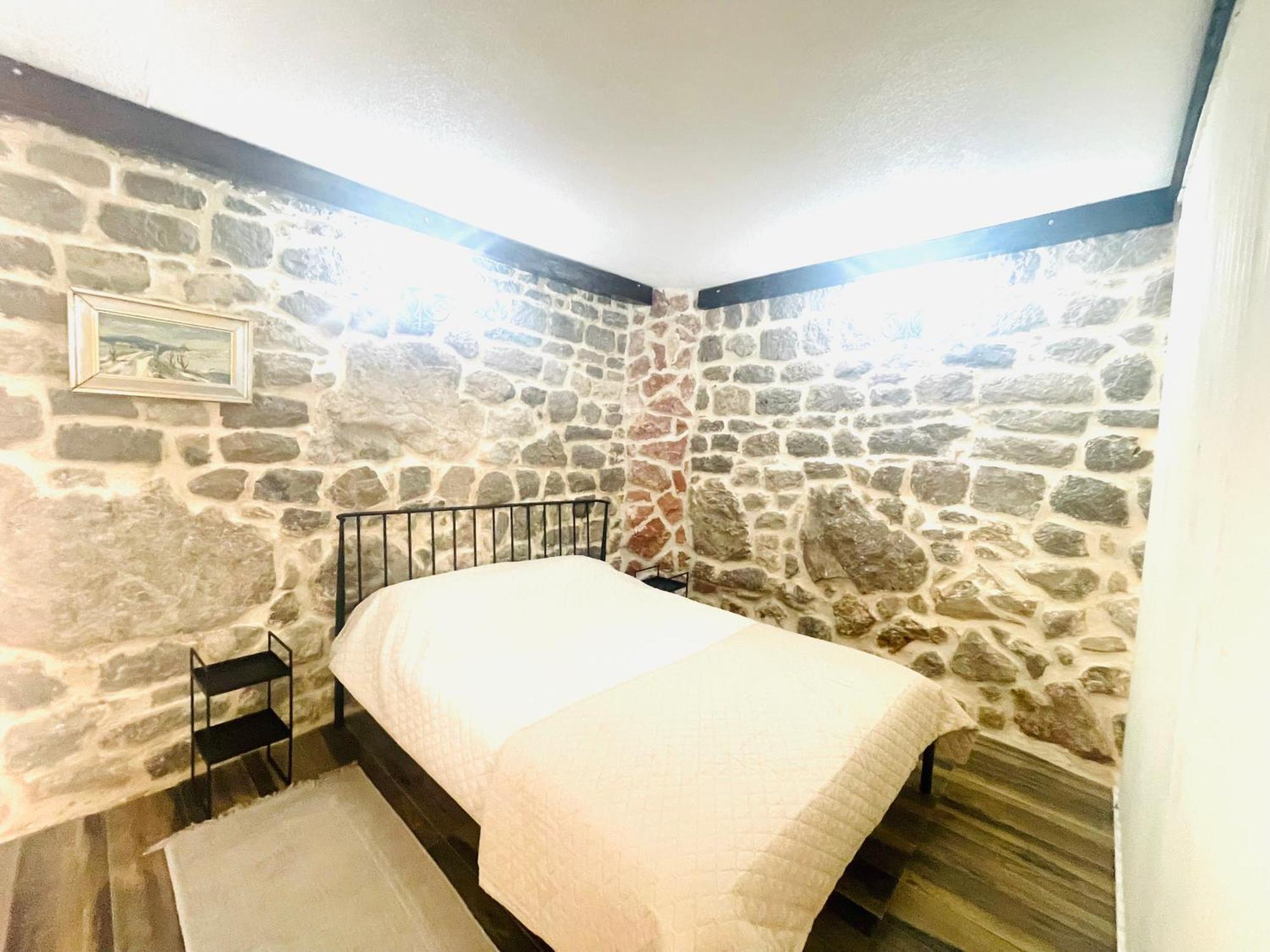 Apartamento Hearth Of Rose Herceg Novi Exterior foto